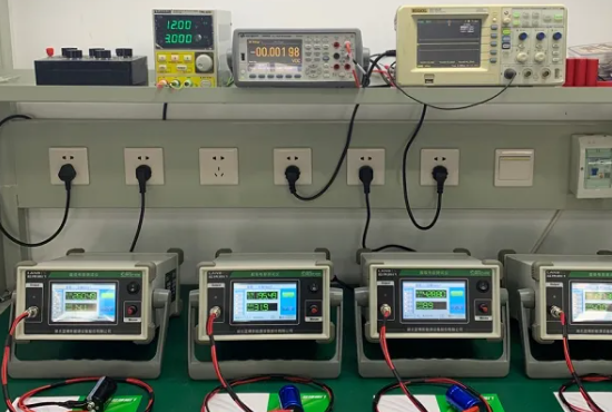 電池測試設備.png 電池測試設備.png